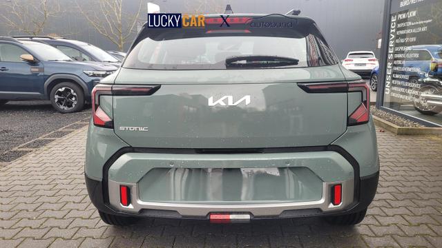 Kia Stonic Spin MJ26 100PS SHZ+PDC h&v+Cam+Navi+Klima 