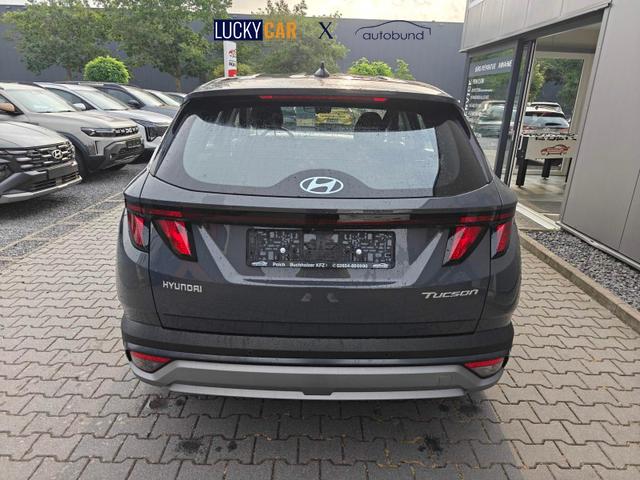 Hyundai TUCSON Select 2WD 1.6 DCT NAVI+KAMERA+ACA+SHZ+SMARTKEY 