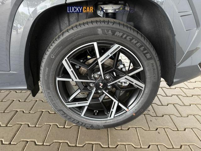 Hyundai TUCSON N-Line 1.6 T-GDI 4WD HEV / Panoramadach 4x Shz ACC Head-Up Krell-Soundsystem E-Klappe Matrix-LED E-Sitze Alu 19" 