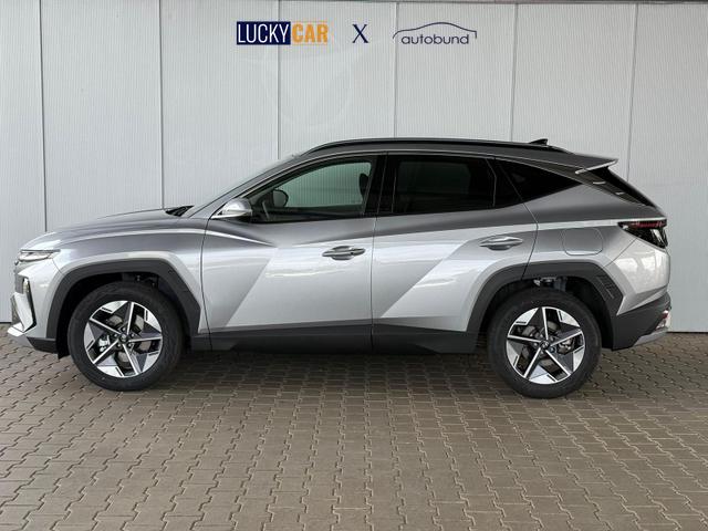 Hyundai TUCSON E-Motion 1.6 T-GDI 2WD 48V DCT / Panoramadach ACC Sitz + Lenkradheizung LED Navi PDC V&H Kamera Alu 18" 