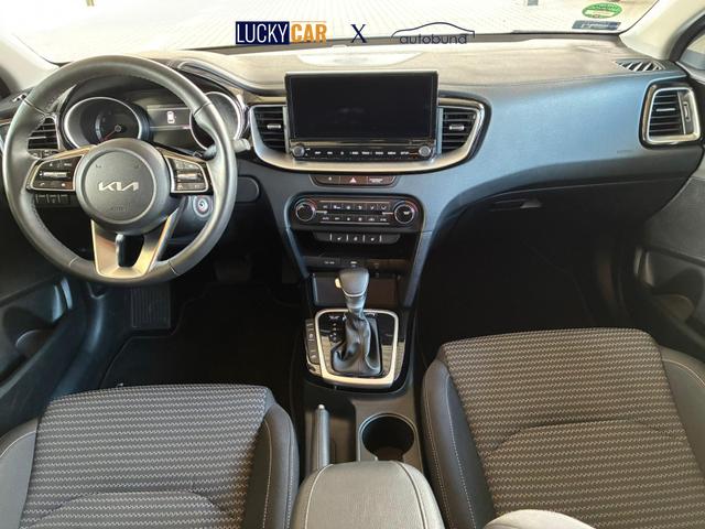 Kia Ceed Sportswagon Comfort 1.5 DCT / Sitz + Lenkradheizung Tempomat Navi LED Rückfahrkamera Alu 16" 