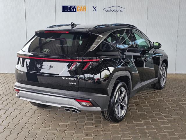 Hyundai TUCSON E-Motion 1.6 T-GDi 2WD HEV / Panoramadach ACC LED Sitz + Lenkradheizung Navi PDC V&H Kamera Alu 18" 