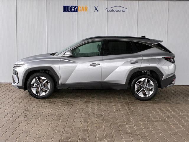 Hyundai TUCSON E-Motion 1.6 T-GDi 2WD HEV / Panoramadach ACC LED Sitz + Lenkradheizung Navi PDC V&H Kamera Alu 18" 