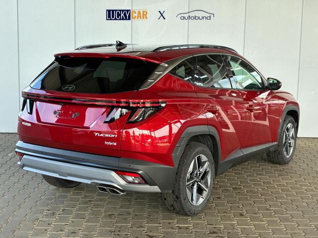 Hyundai TUCSON E-Motion 1.6 T-GDi 2WD HEV / Panoramadach ACC LED Sitz + Lenkradheizung Navi PDC V&H Kamera Alu 18" 