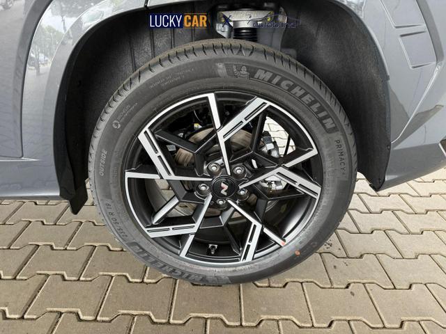Hyundai TUCSON N-Line 1.6 T-GDI 4WD HEV / Panoramadach 4x Shz ACC Head-Up Krell-Soundsystem E-Klappe Matrix-LED E-Sitze Alu 19" 