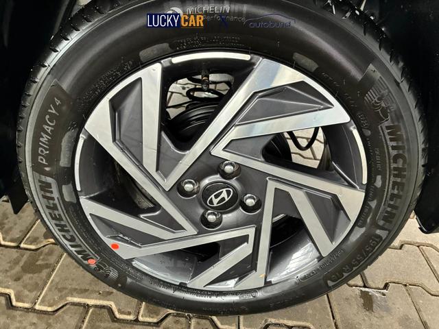 Hyundai i20 Comfort+ 1.0 T-GDI 6MT / Navi PDC m. Kamera Alu 16" 