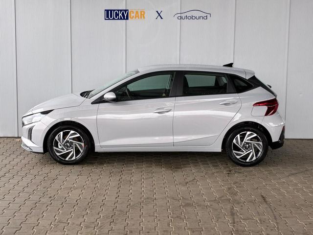 Hyundai i20 Comfort+ 1.0 T-GDI 6MT / Navi PDC m. Kamera Alu 16" 