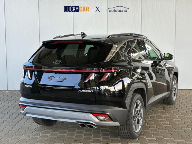 Hyundai TUCSON E-Motion 1.6 T-GDI 2WD 48V DCT / Panoramadach ACC Sitz + Lenkradheizung LED Navi PDC V&H Kamera Alu 18" 