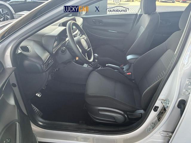Hyundai BAYON Comfort Plus 1.2 MPI / Navi PDC m. Kamera Klimaautom./ LED Sitz & Lenkr.Heiz/ Alu16 