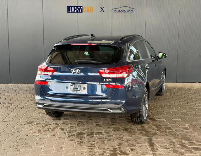 Hyundai i30 Kombi Comfort Plus 1.0 TGDI DCT/ Navi / Sitz + Lenkradheizung PDC V&H Kamera LED Alu 17" 
