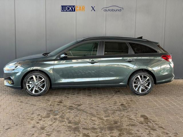 Hyundai i30 Kombi Comfort Plus 1.0 TGDI DCT Navi/ Adaptiver Tempomat/ Totwinkel Assistent/ Alu 17" 
