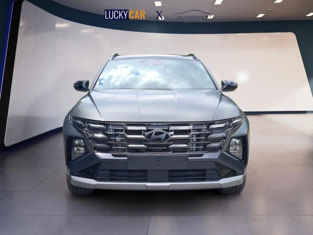Hyundai TUCSON N Line 2WD BlackEdition AHK Navi Kamera Pano ACC 