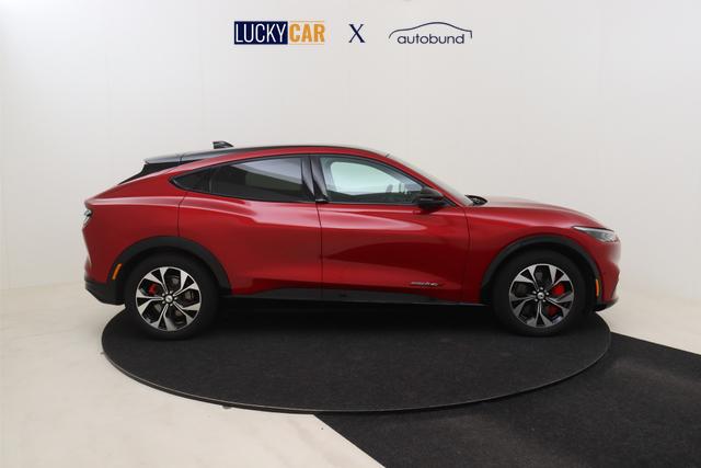 Ford Mustang Mach-E 98 kWh Extended range 