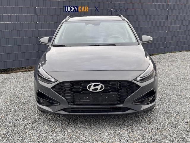 Hyundai i30 Kombi Family Automatik Smart Paket 