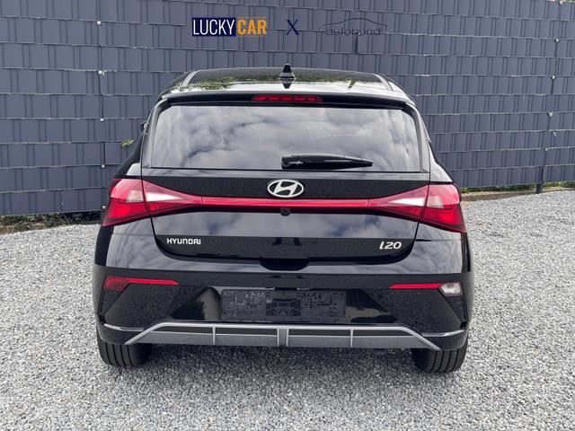 Hyundai i20 Family 