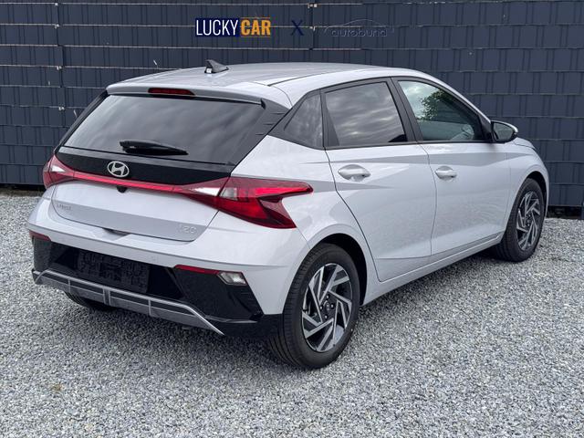 Hyundai i20 Family Automatik 