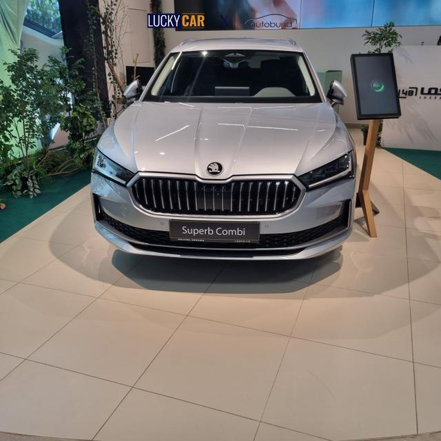 Skoda Superb Combi Laurin & Klement 2.0 TDI EVO SCR 142 kW 7 Gang DSG 4x4 