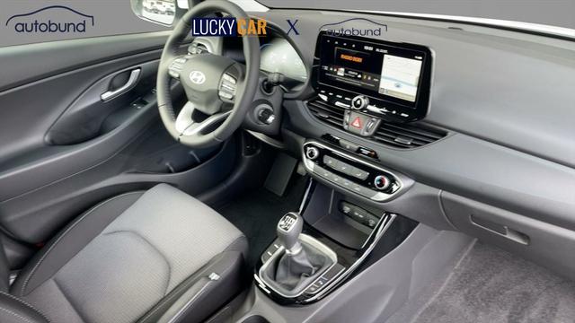 Hyundai i30 Kombi COMFORT III CW 1,5 DPI DAB Klima Tepomat 