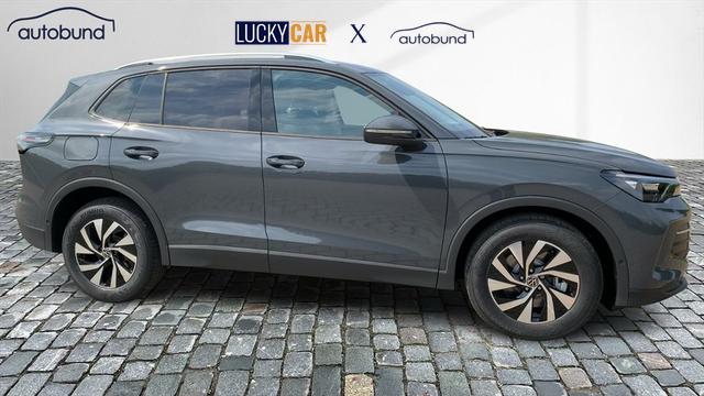 Volkswagen Tiguan ADVANCED III 2.0 TDI DSG LED AHK Kamera Keyless 