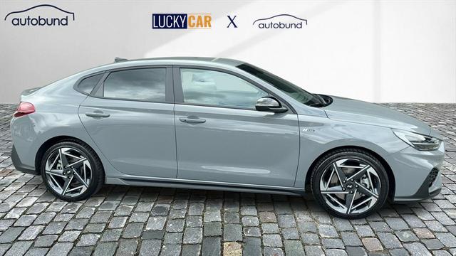 Hyundai i30 N-LINE III Fastback 1,5 TGDi Keyless Navi Rückfahrk 