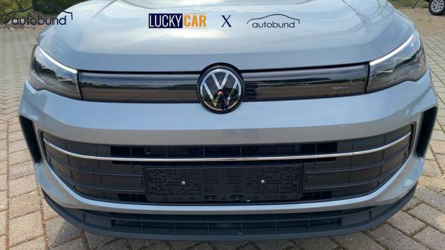 Volkswagen Tiguan ADVANCED III 2.0 TDI DSG LED AHK Kamera Keyless 
