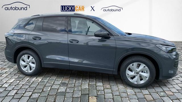 Volkswagen Tiguan ADVANCED III 2.0 TDI DSG LED AHK Kamera Keyless 