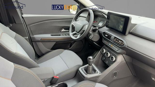 Dacia Jogger EXTREME 1,0 TCe 110 ALU DAB KLIMA LED KAMERA 