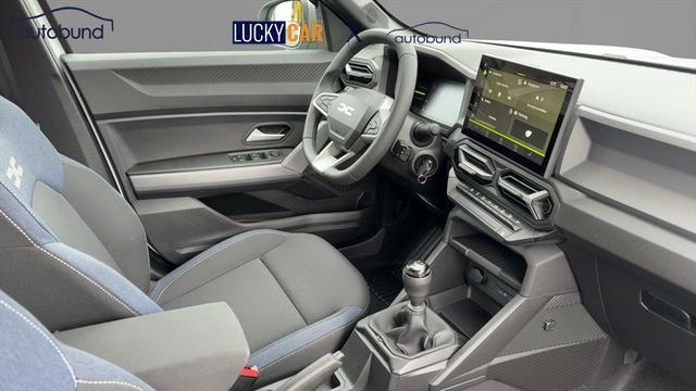 Dacia Duster EXPRESSION III 1,2 TCe (MHEV) Alu Klima LED Kamera 