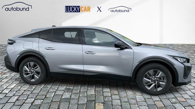 Peugeot 408 ALLURE III 1,6 PHEV 180 EAT digital Cockpit LED Navi 