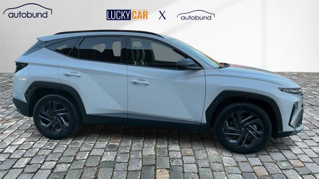 Hyundai TUCSON ANNIVERSARY IV 1,6 T-GDi (MHEV) Alarm LED NAV Kamera 
