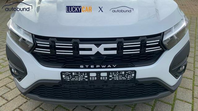 Dacia Sandero EXPRESSION III Stepway 1,0 TCe 90 CVT KLIMA LED Winterpaket 