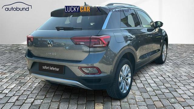 Volkswagen T-Roc LIFE 1,5 TSI DSG AHK digital Cockpit Keyless PDC 