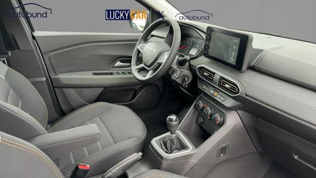 Dacia Sandero EXPRESSION III Stepway 1,0 TCe 90 KLIMA LED PDC 