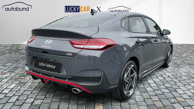 Hyundai i30 N-LINE III Fastback 1,5 (MHEV) T-GDi DCT Keyless Navi 