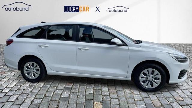 Hyundai i30 Kombi COMFORT III CW 1,5 DPI LED Link NAV NBA PDC RFK SH 
