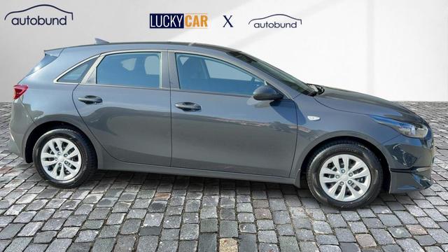 Kia Ceed BEST III 1.5 T-GDi DCT Alarm DAB Klima NAV Kamera 