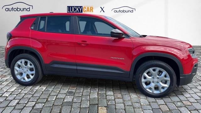 Jeep Avenger ALTITUDE 1,2 T3 (MHEV) DCT alu KA Link NBA PDC RFK 