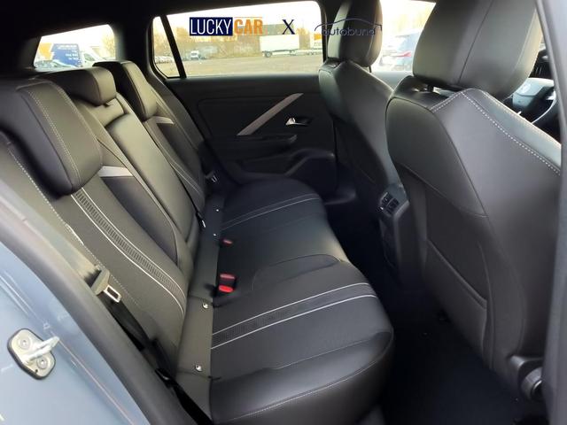 Opel Astra Sports Tourer Edition 1.2 Turbo 8-Gang-Automatik BLACK GS-LINE 8-GANG AT//SHZ//SPORT AGR//KEYLESS//KAMERA//LED 