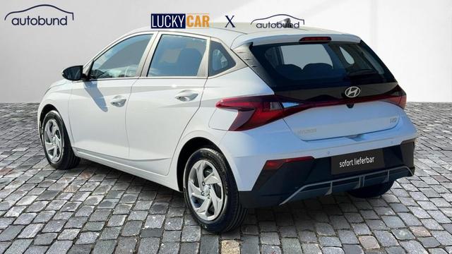 Hyundai i20 COMFORT III 1,2 MPi Link NAV NBA PDC RFK SHA 