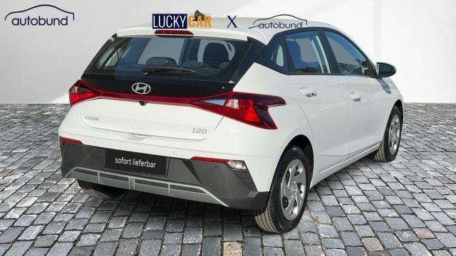 Hyundai i20 COMFORT III 1,2 MPi Link NAV NBA PDC RFK SHA 