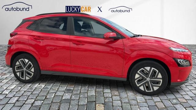 Hyundai KONA Elektro Trend 2WD II Alu HUD KA LED LINK LRH NAV NBA P 