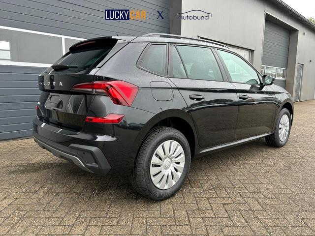 Skoda Kamiq 1.0 TSI 115PS DSG Selection Matrix-LED Sitzheizung Garantieverlängerung Klimaautomatik Parksensoren Skoda-Radio drahtlos Apple CarPlay + Android Auto Digital Cockpit Tempomat abg.Scheiben 