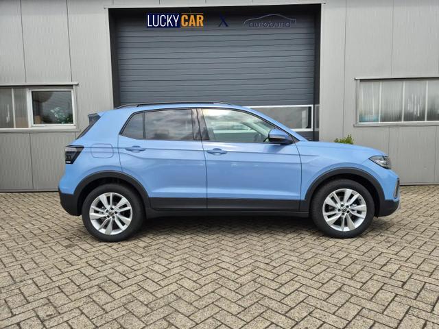 Volkswagen T-Cross 1.0 TSI 116PS DSG Life LED-Matrix-Scheinwerfer Klimaautomatik Sitzheizung PDC Rückf.Kamera 17-LM abged.Scheiben 2xKeyless DAB+ Bluetooth Touchscreen Apple CarPlay Android Auto 