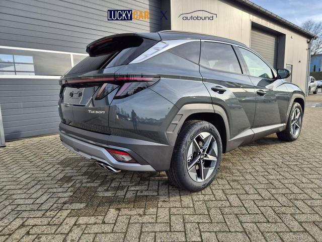 Hyundai TUCSON Trend 1.6 T-GDI 150PS Automatik TZ 2026 Teil-Leder Sitzheizung v+h Lenkradheizung Klimaautomatik Navi Touchscreen DAB+ Apple CarPlay + Android Auto PDC R&uuml;ckf.-Kamera Matrix-LED-Scheinw. 