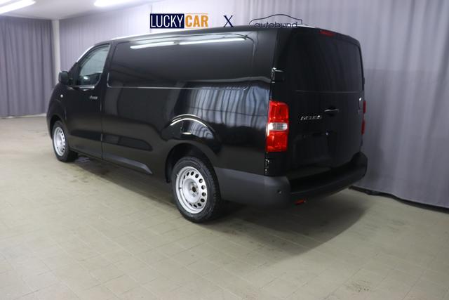 Scudo Scudo Kastenwagen L3 2.0 145 MT6 Kastenwagen632 - Schwarz 969 - Standard Sitze "2QC Multifunktionale Beifahrersitzbank ""Eat and Work"" 3OM verstärktes LED Licht im Laderaum 7ET Komforttrennwand Verglast Mit Kleiderhaken A04 Paket ""Assist"" A06 Paket ""Worksite"" CKD Holzboden Laderaum 9mm Mit Antirutschbeschichtung, Inkl. Sei 632 Schwarz"