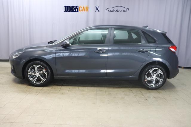 Hyundai i30 FL 1.0 T-GDi 7DCT Comfort CP MY23 88kW 48V Dark Knight 