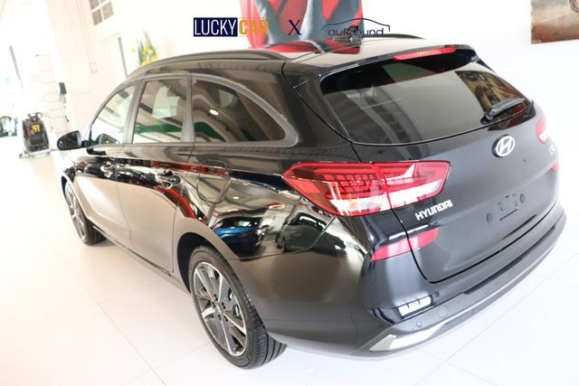 Hyundai i30 GO+ 1.0 TGDi DCT 73 kW (100 PS) Navigationssystem, Radio, DAB, Android Auto, Apple CarPlay, 2-Zonen-Klimaautomatik, Lenkradheizung, Sitzheizung, Induktionsladen des Smartphones, 17" Leichtmetallfelgen, uvm. 