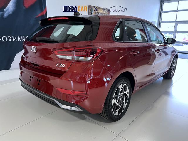 Hyundai i30 DCT GO Ultimate Red