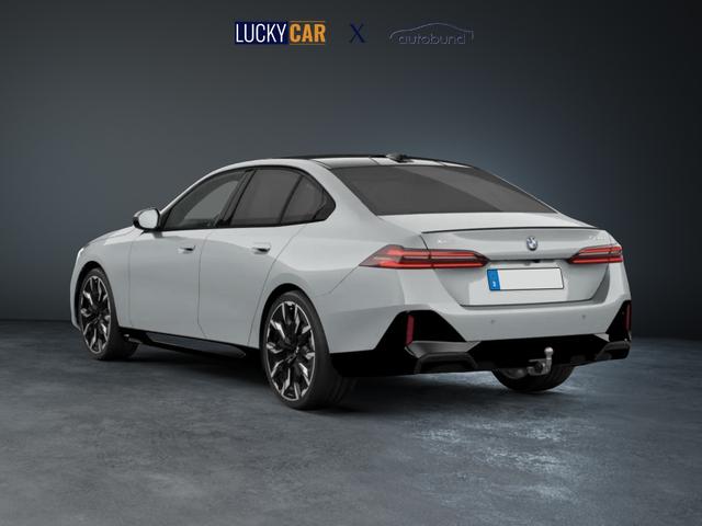 BMW 5er 520d xDrive M-Sportpaket Pro Carbon Pano 