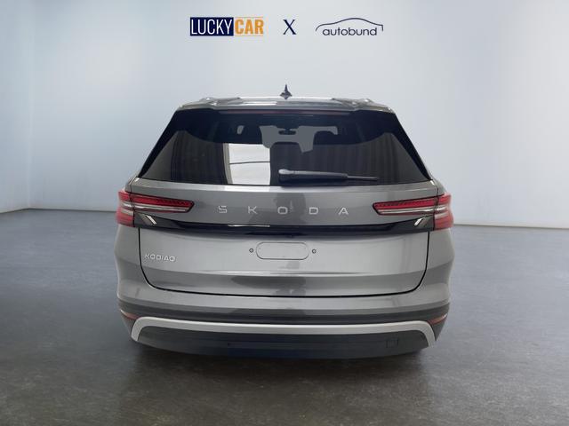 Beispielbilder, ggf. teilweise mit Sonderausstattung